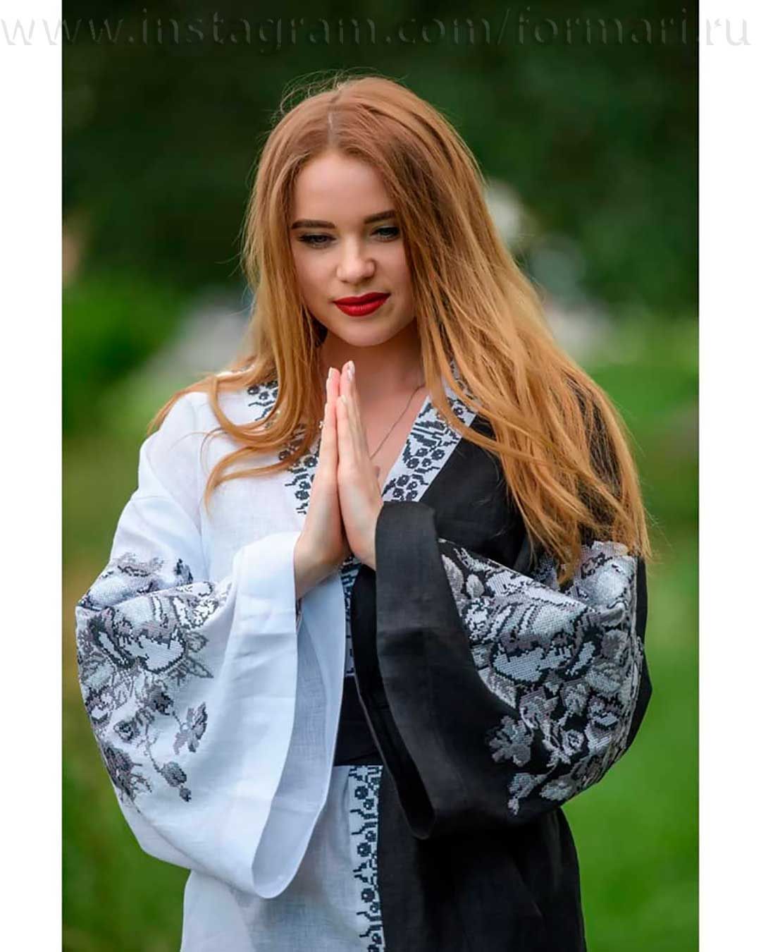 embroidered black and white kimono