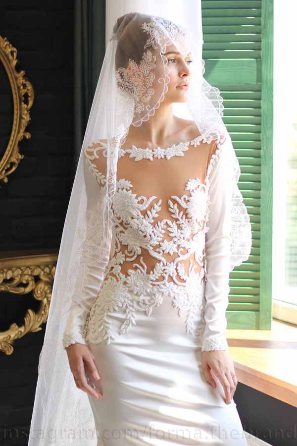 Wedding dress with embroidery