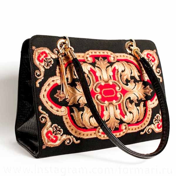 Embroidered bag